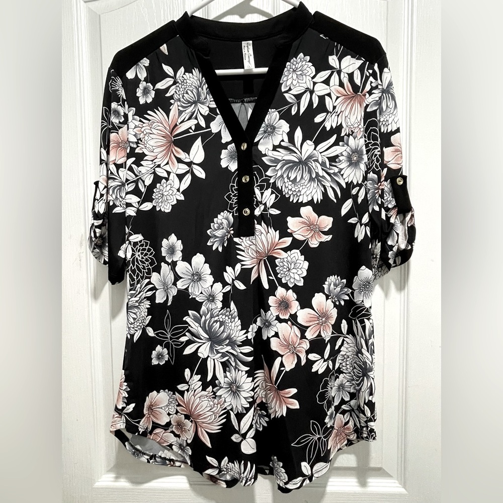 Women’s blouse, size L